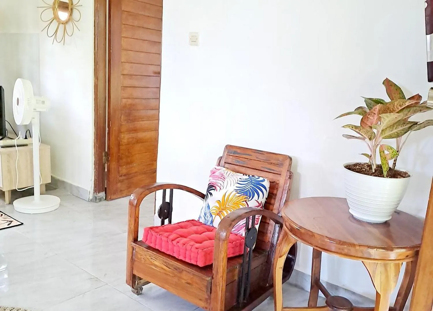 Tropica House 2 Minutes From Ubud Center Indonesia