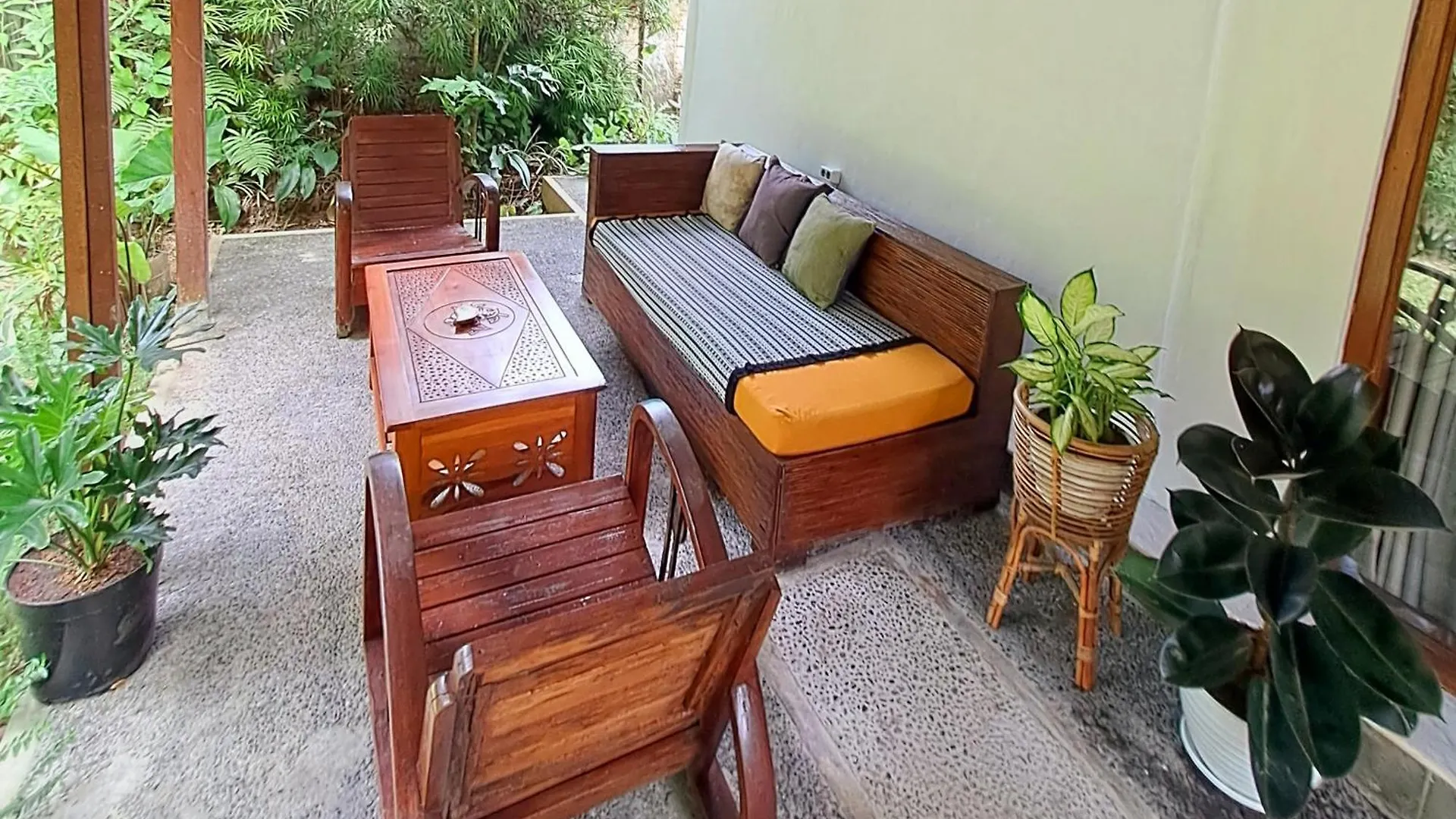 Tropica House 2 Minutes From Ubud Center 0*,  Indonesia